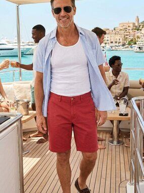 Banana Republic Mens Aiden Shorts 29 Red Stretch Chino Preppy